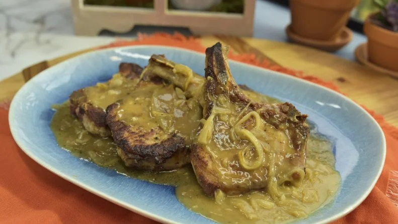 Katie Lee makes Smothered Pork Chops, as seen on Food Network's The Kitchen