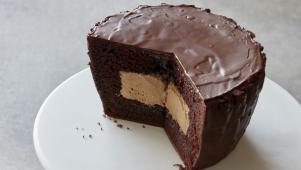 Giant Peanut Butter Cup Cake