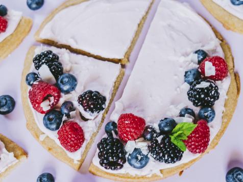 Fruit Pizza with Summer Berries