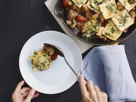 Skillet Chicken and Ravioli