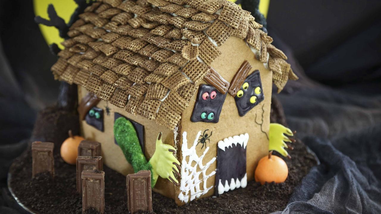Haunted Gingerbread House