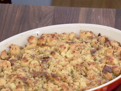 Sunny's Cheesy Bacon Cornbread Dressing