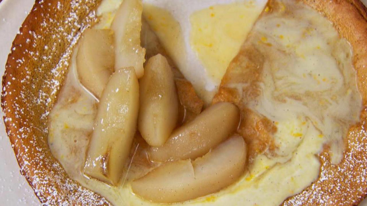 Gingerbread Dutch Baby