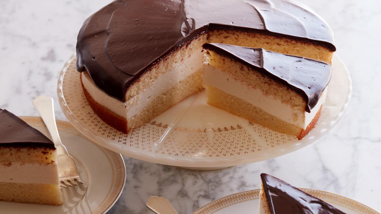 Boston Cream Pie Cheesecake
