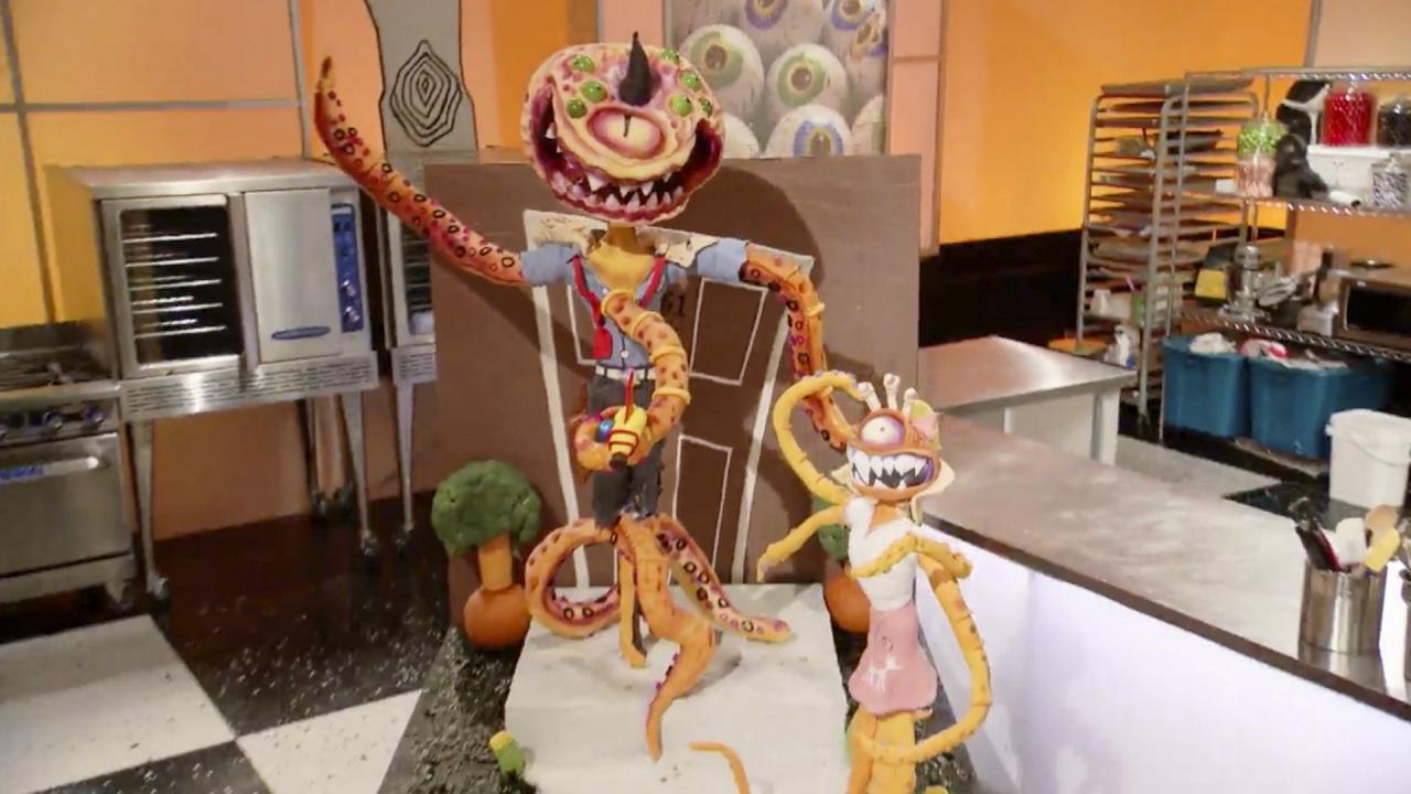 Pumpkin Alien Cake