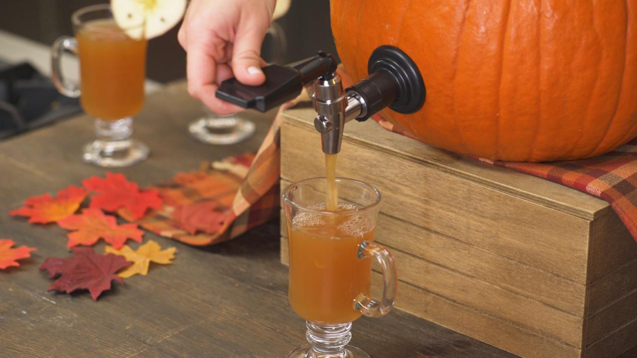 Pumpkin Keg Bourbon-Apple Punch