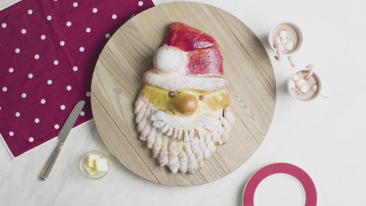 Santa Bread