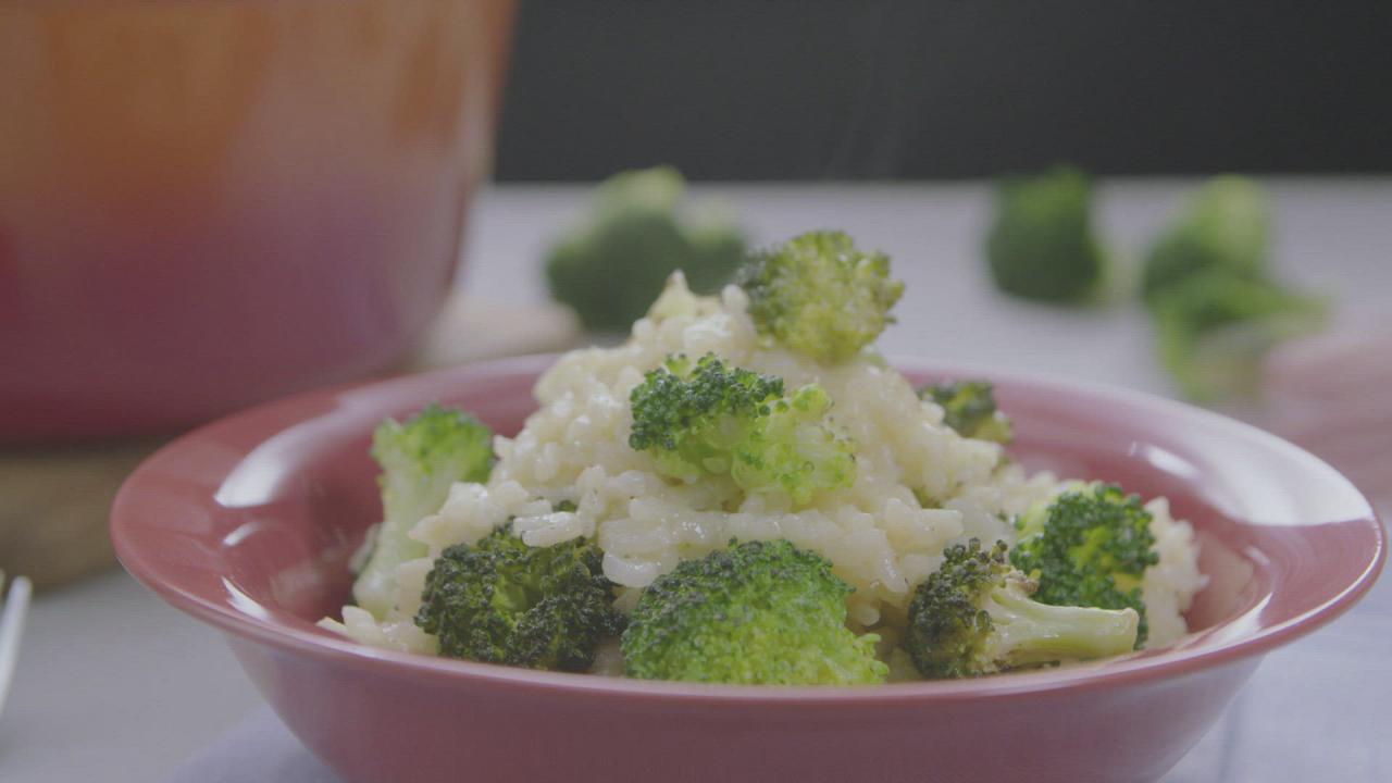 Cheesy Broccoli and Rice