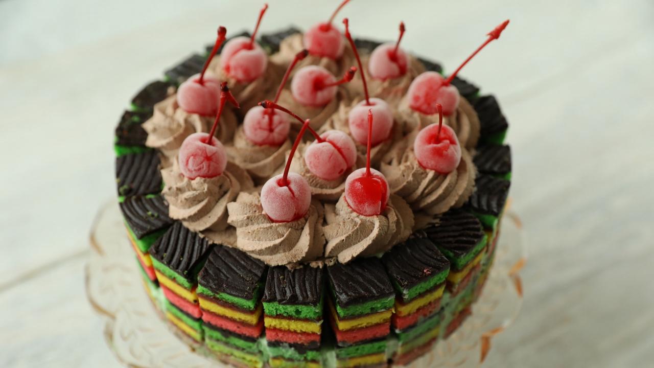 Rainbow Cookie Ice Cream Cake