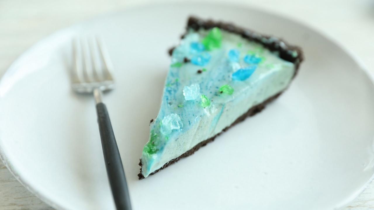 No-Bake Mermaid Cheesecake