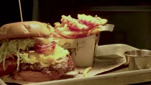 Bacon Mac 'N Cheese Burger