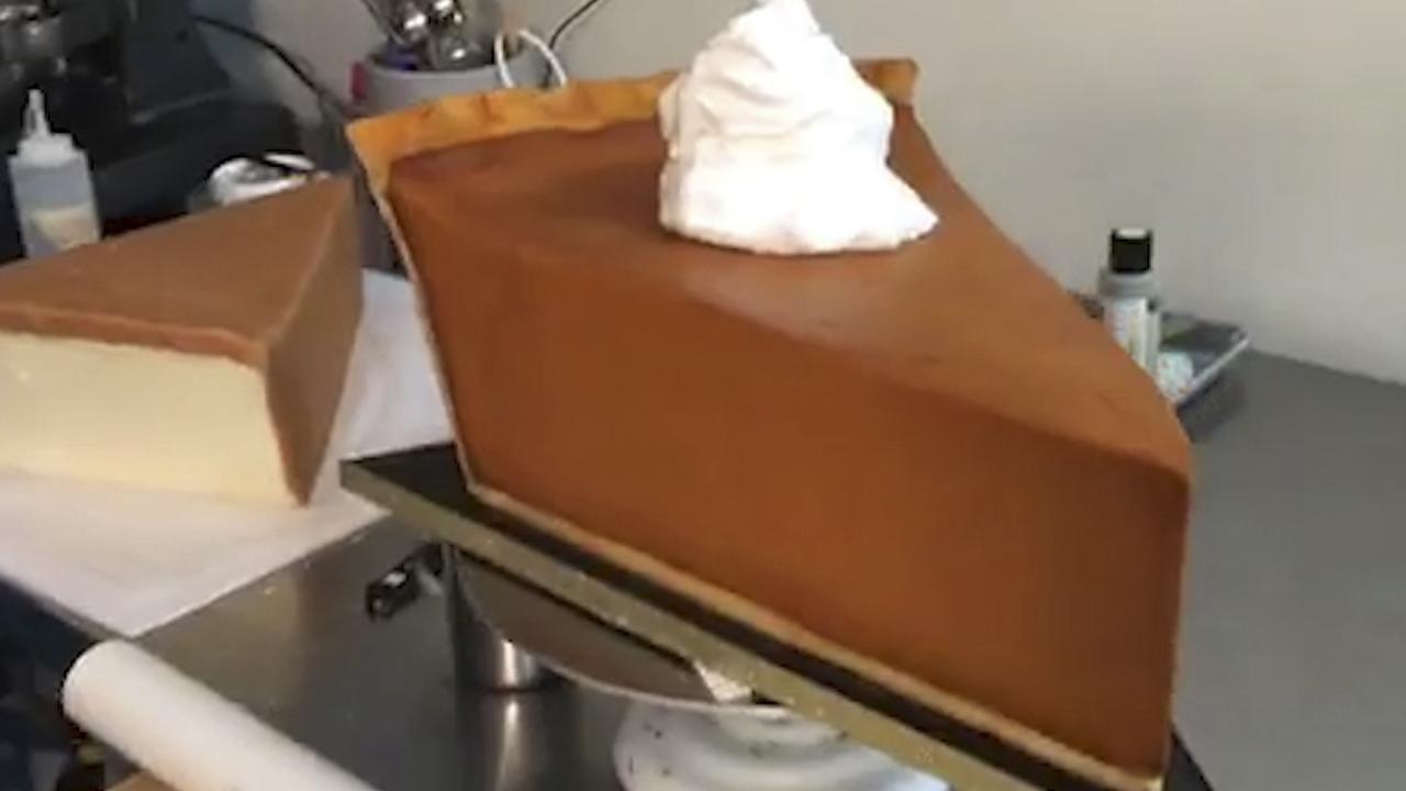 Pumpkin Pie Slice Cake