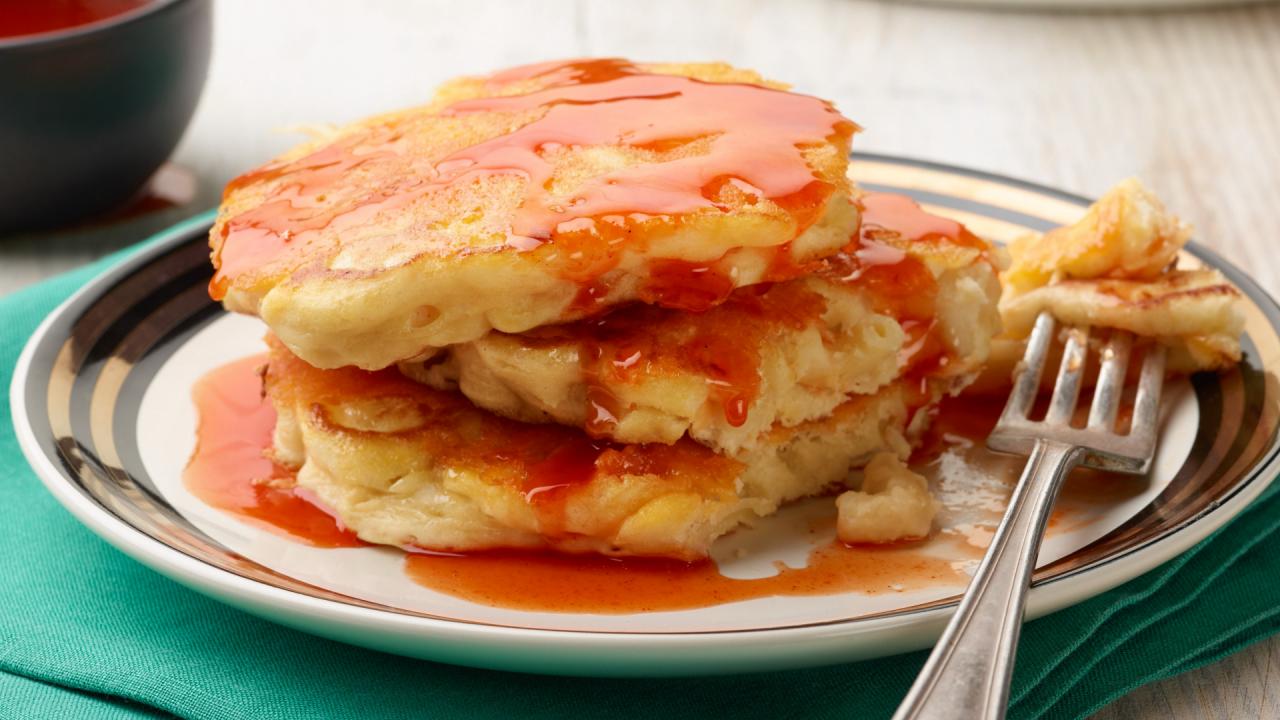 Learn How to Make Macaroni and Cheese Pancakes
