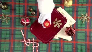Marble-Dipped Cookie Shots