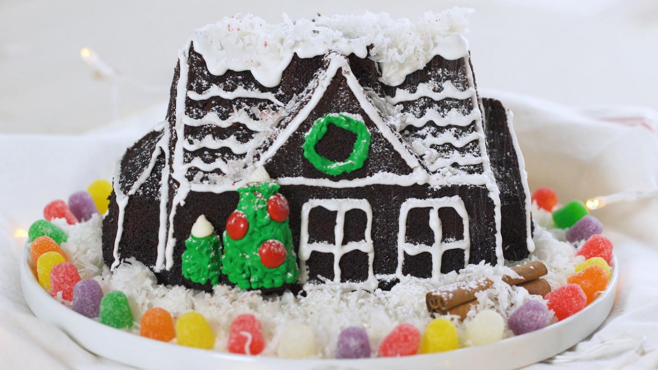 Gingerbread House Cake