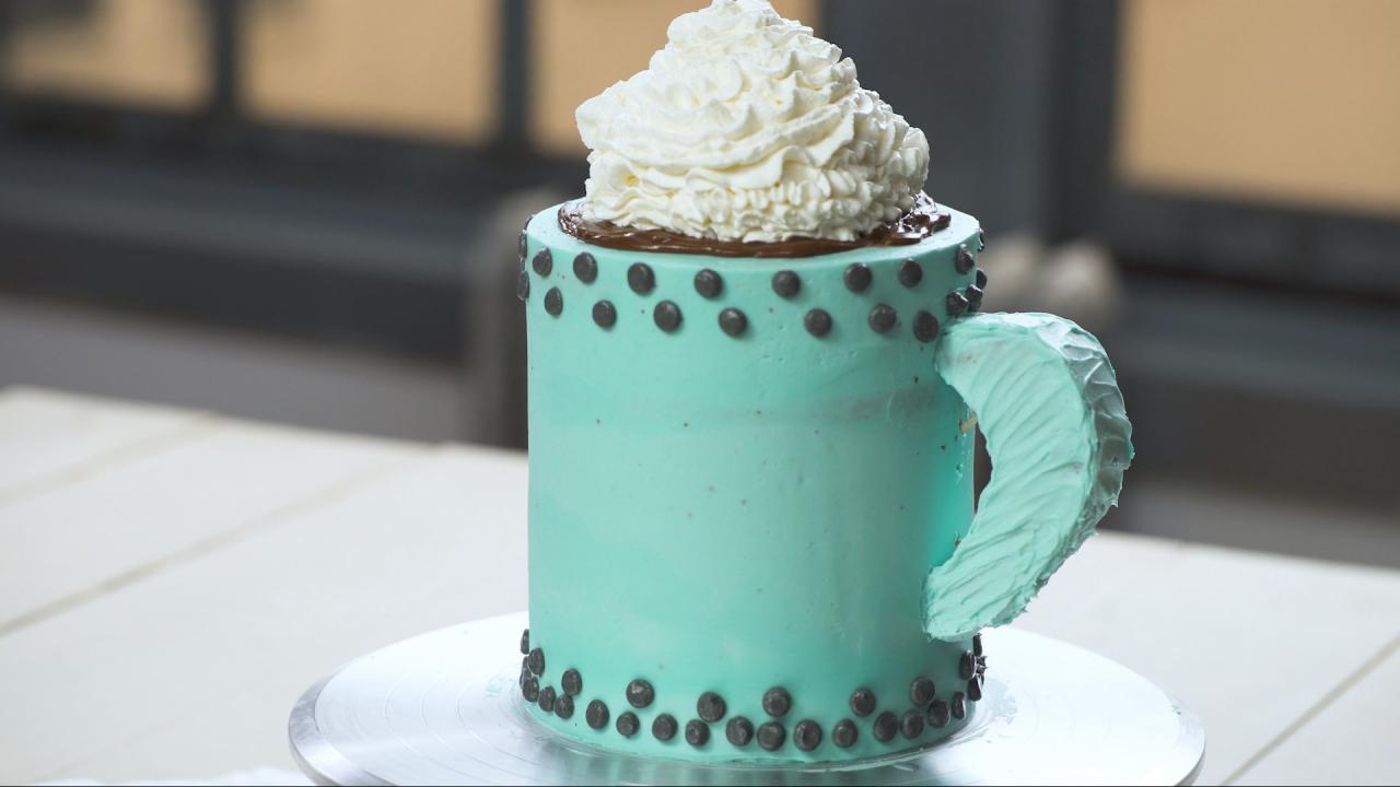 Hot Cocoa Mug Cake