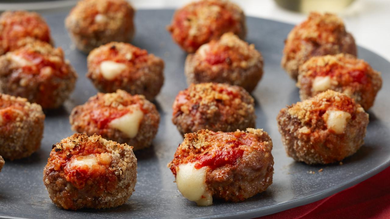 Italian Meat Bowls Filled With Marinara and Mozzarella