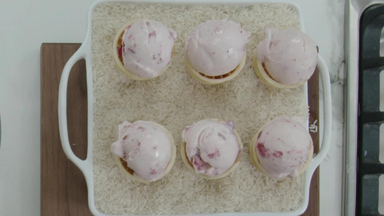 Baked Alaska Ice Cream Cones
