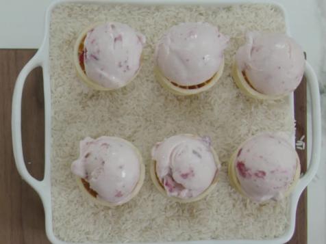 Baked Alaska Ice Cream Cones