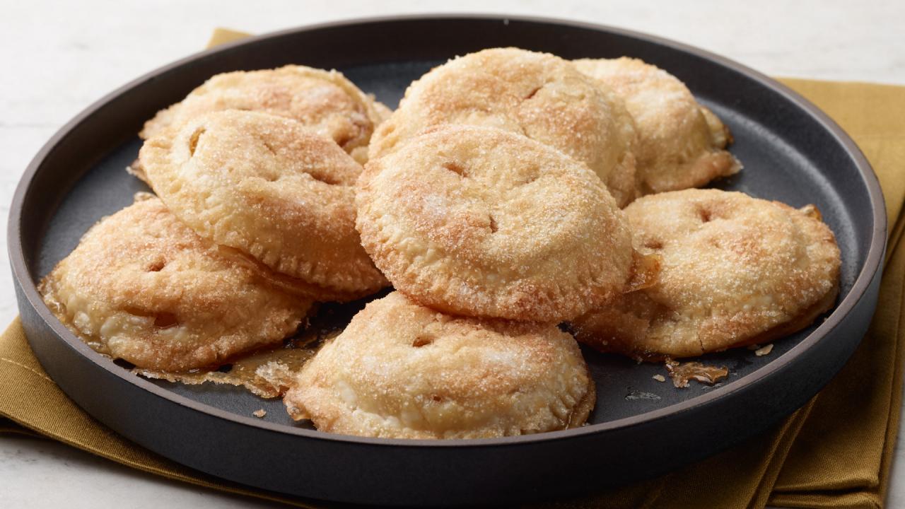 Apple Ring Pies