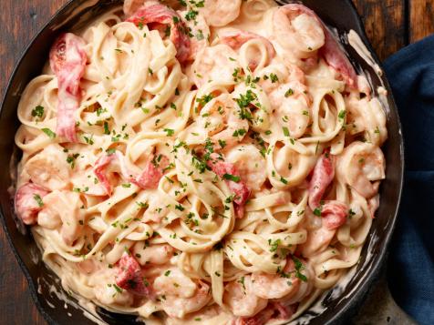 Creamy, Garlicky Shrimp Skillet