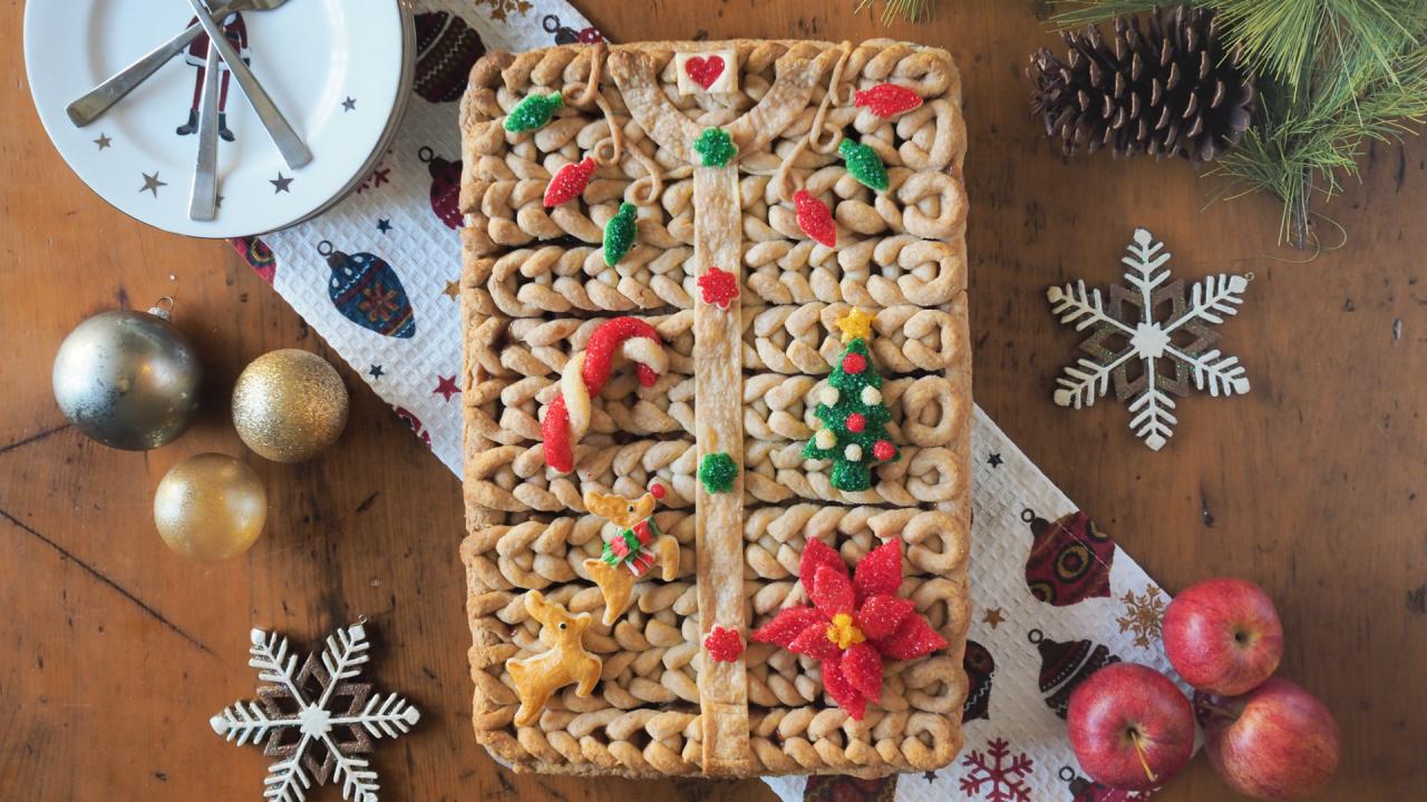 Ugly Christmas Sweater Pie