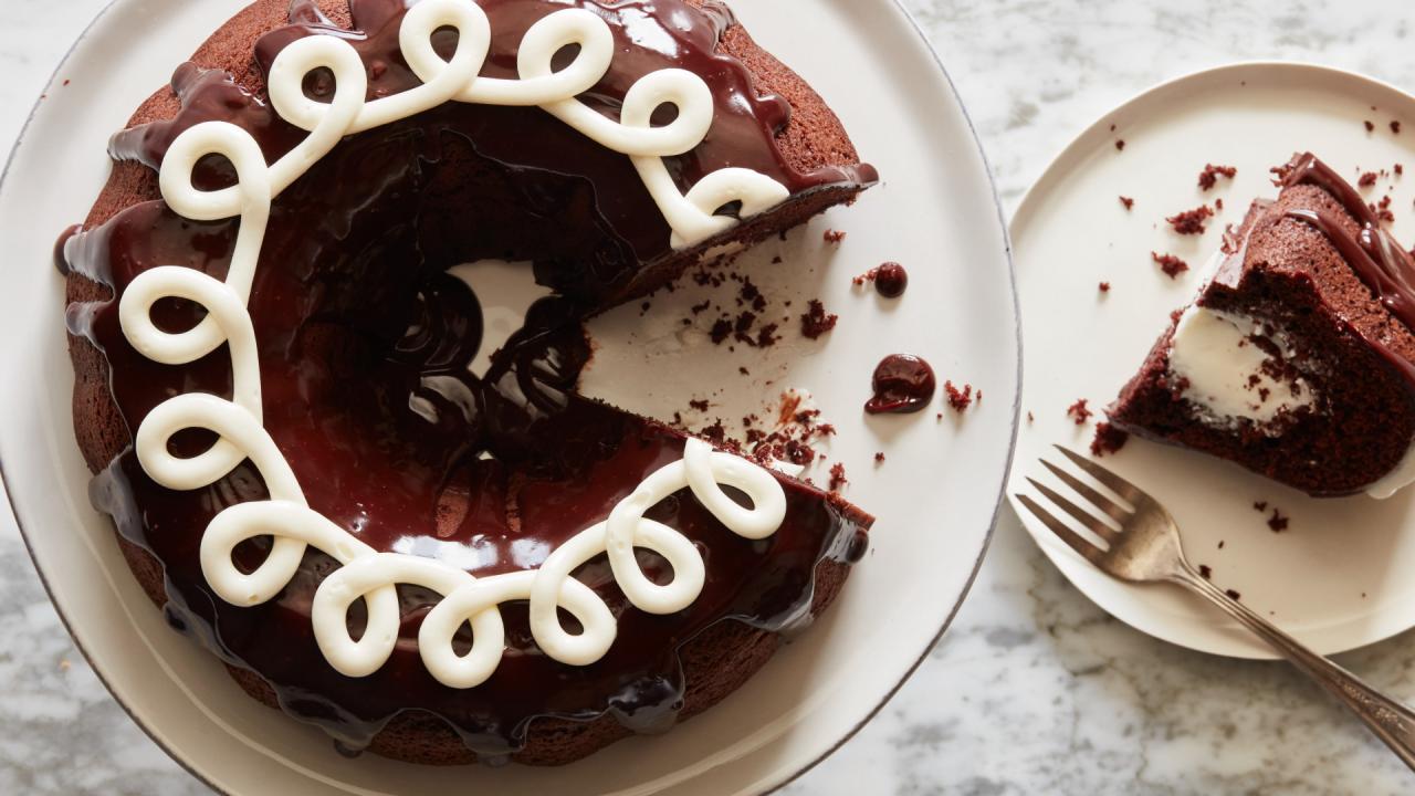 Hostess Cupcake-Inspired Bundt Cake