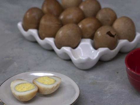 Tea-Flavored Hard-Boiled Eggs