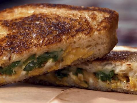 Jalapeno Popper Grilled Cheese