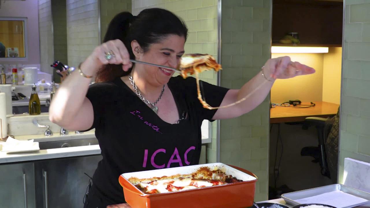 Alex Guarnaschelli's Lasagna