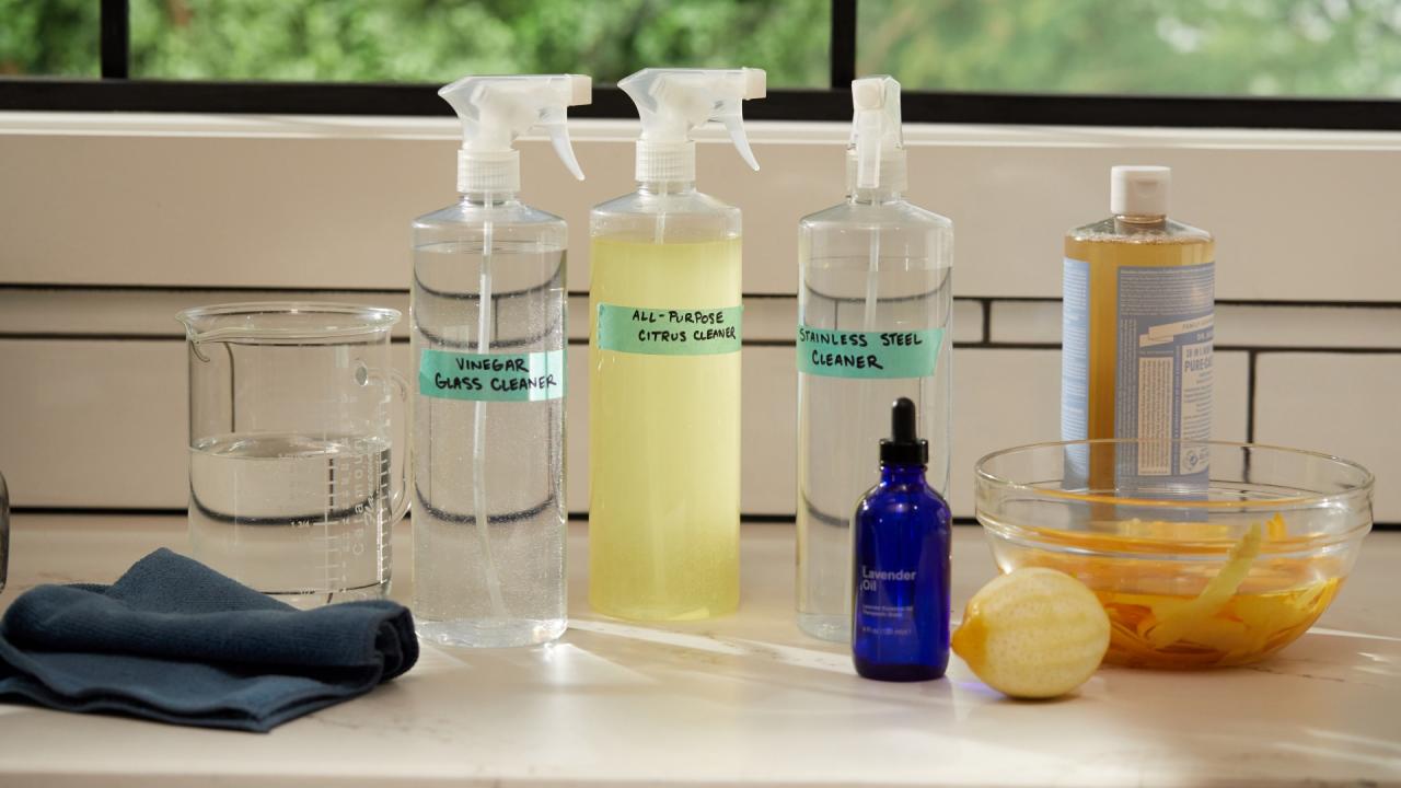 4 Easy Homemade Cleaners