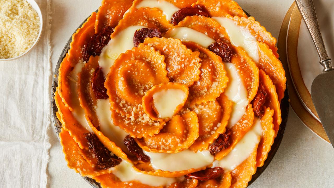 Ravioli Rose Tart