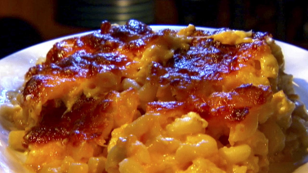 Guy Fieri Tries Sweetie Pie's Mac and Cheese