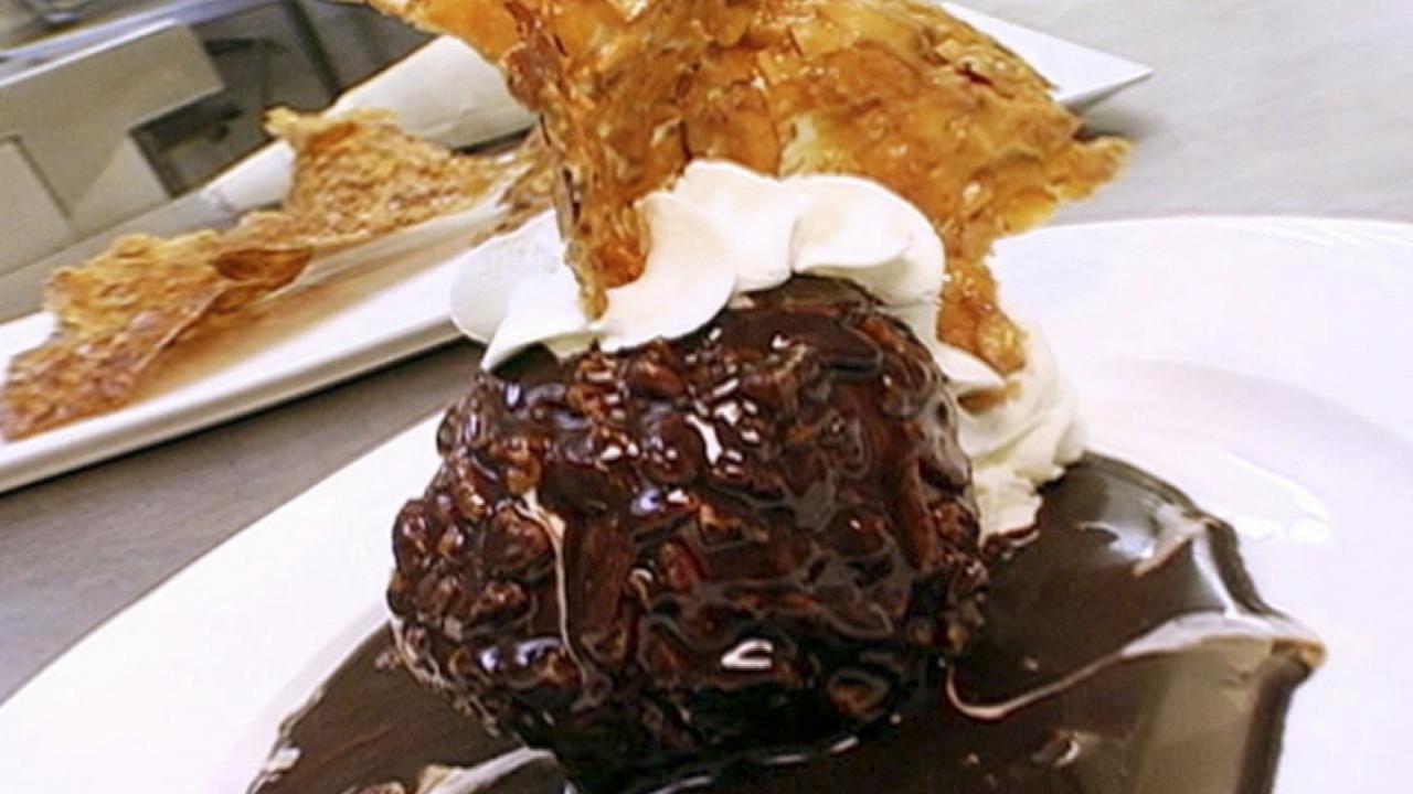 Ice Cream Pecan Ball