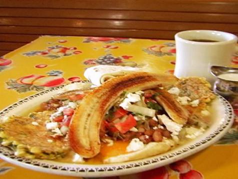 Huevos Montelenos