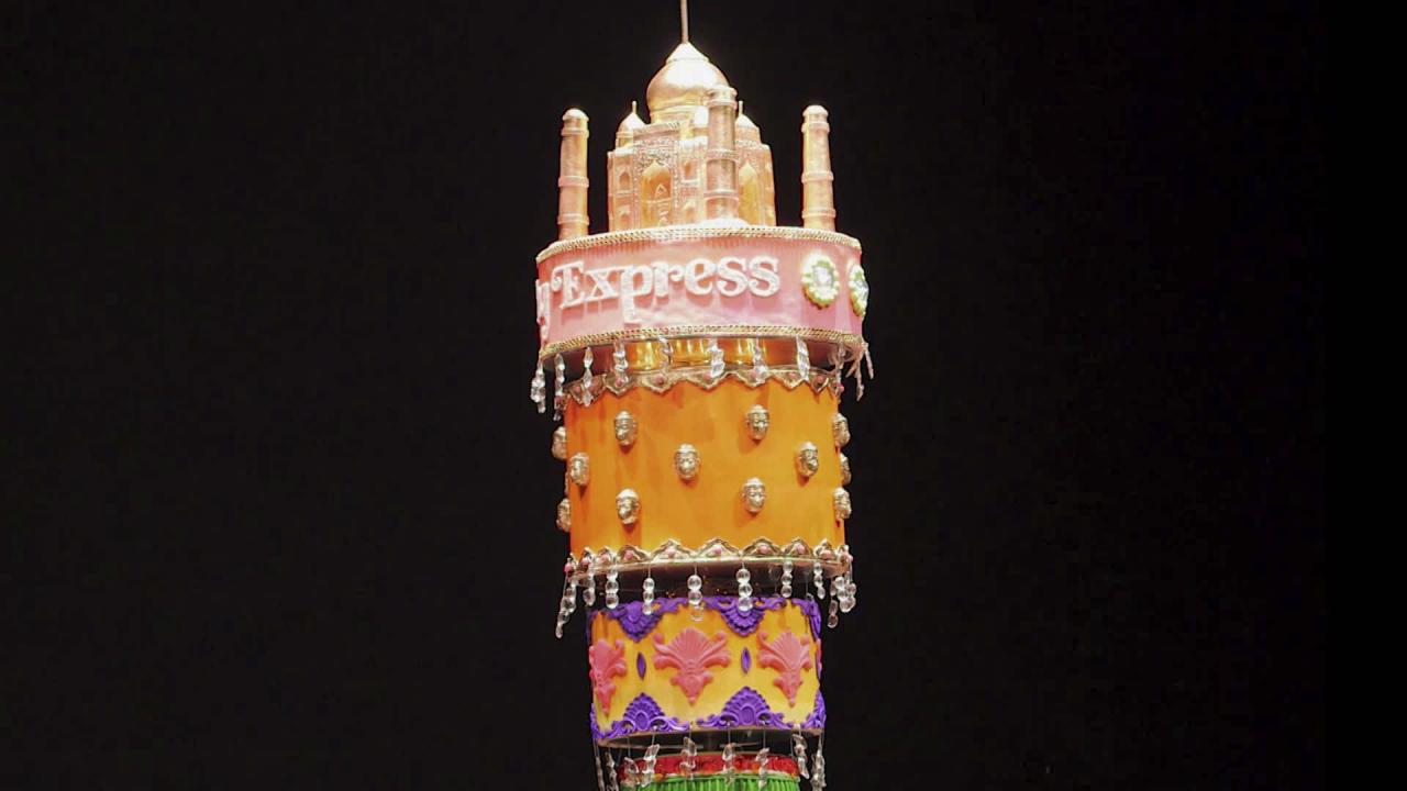 Bollywood Chandelier Cake