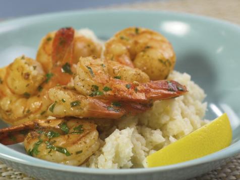 Shrimp and Cauliflower Grits