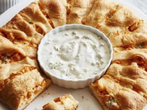 Buffalo Chicken Crescent Ring