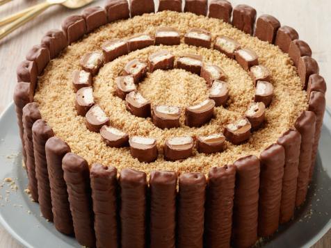 Twix Lover's Cake