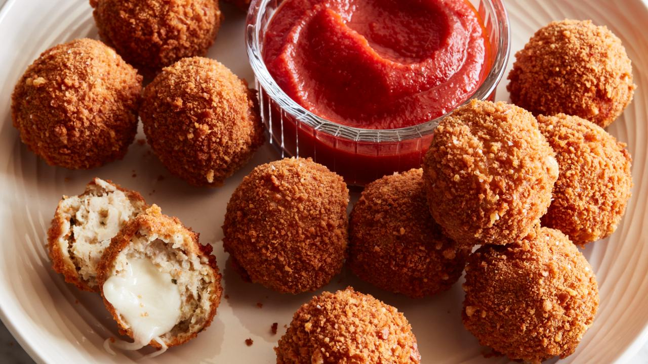 Crispy Chicken Parm Balls