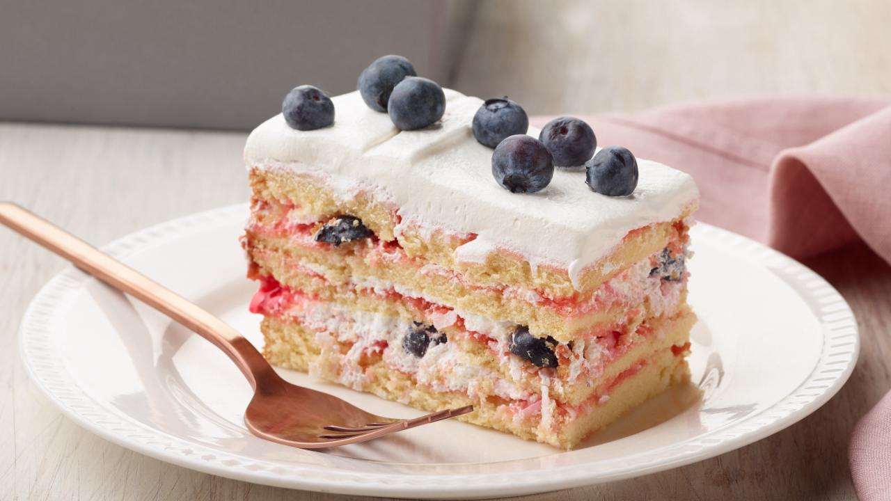 Berry Dessert Lasagna