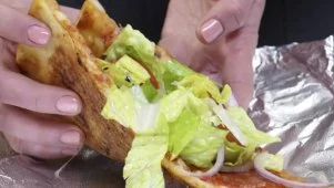 What's the Right Way to Eat Pizza?