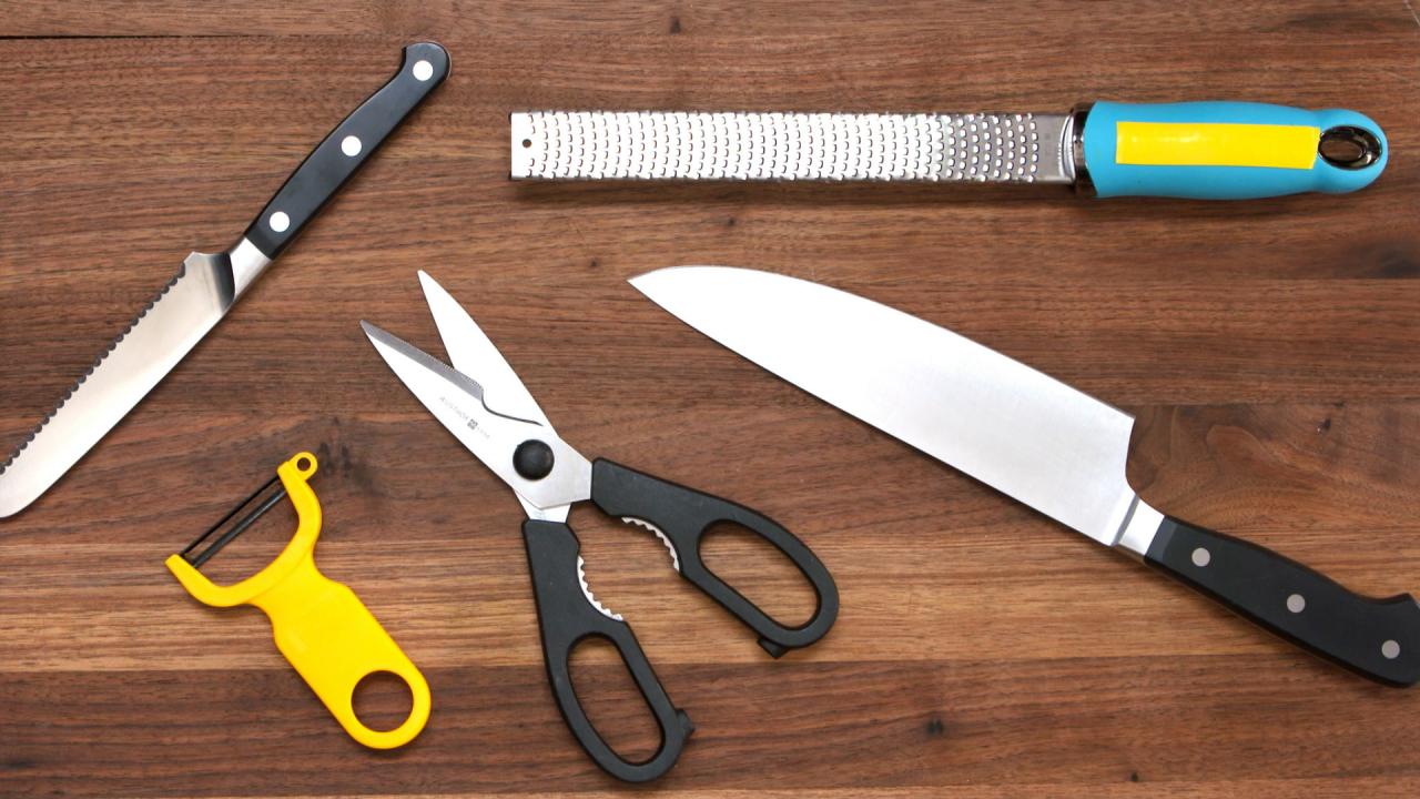 5 Essential Kitchen Tools