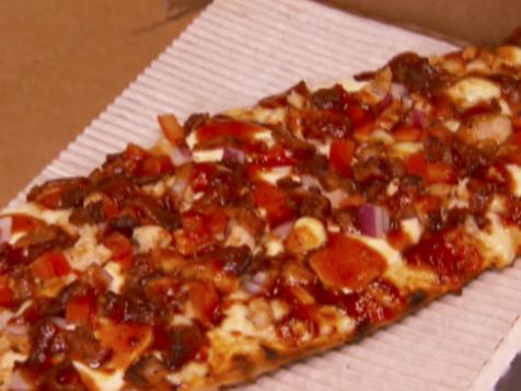 Barbecue Chicken Grilled Pizza