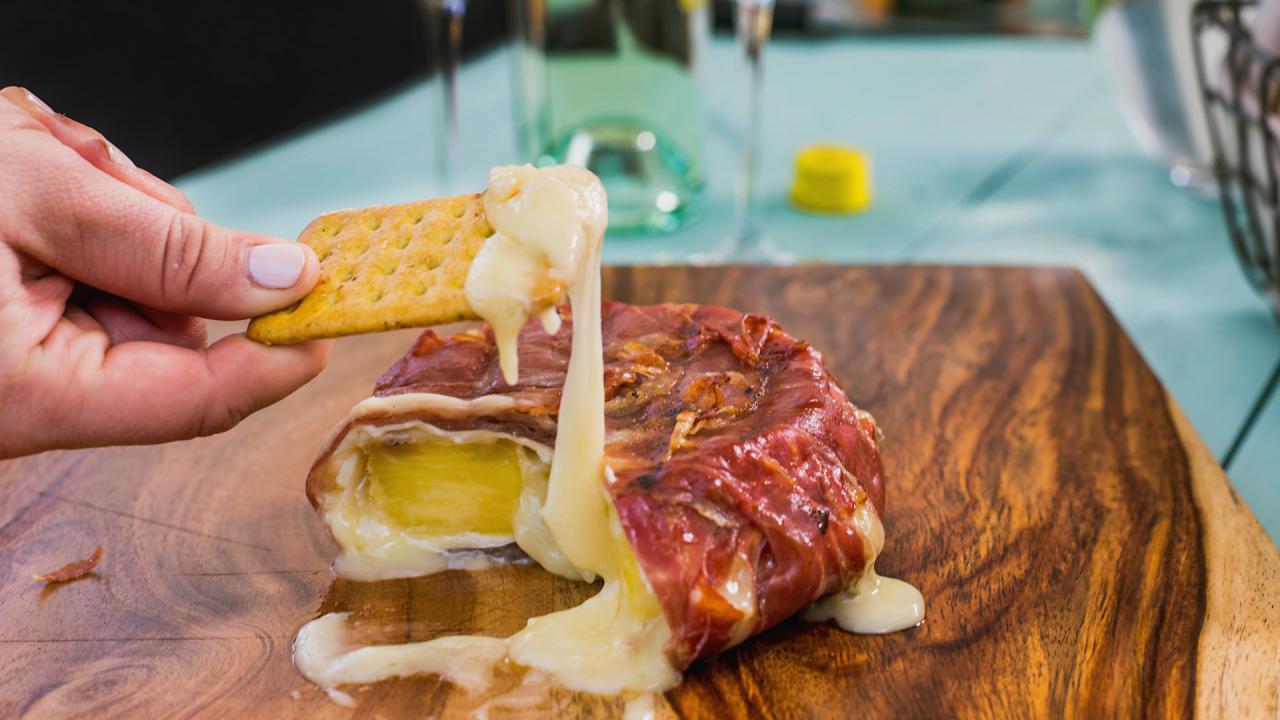 Grilled Brie with Prosciutto