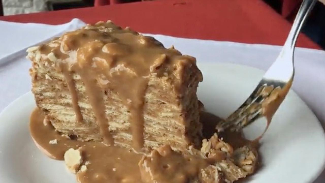 El Guatón's Milhojas Pie