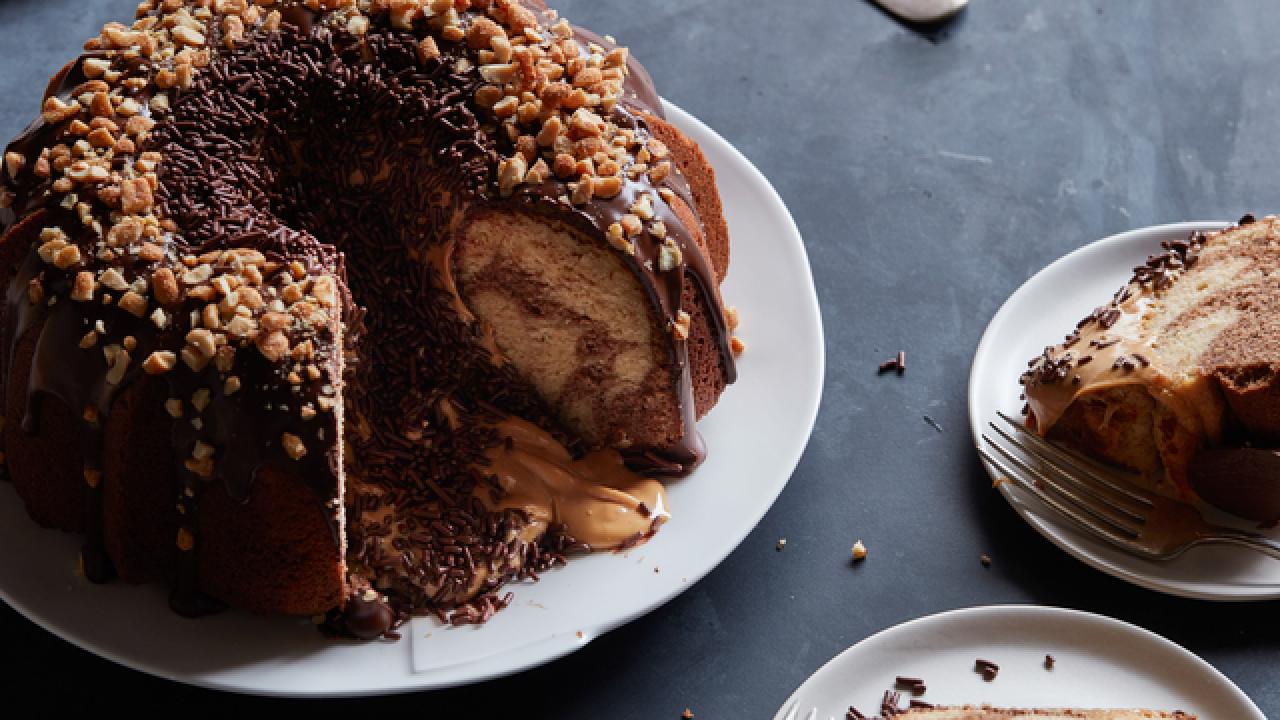 Peanut Butter Molten Bundt