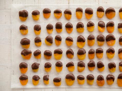 Chocolate Apricots
