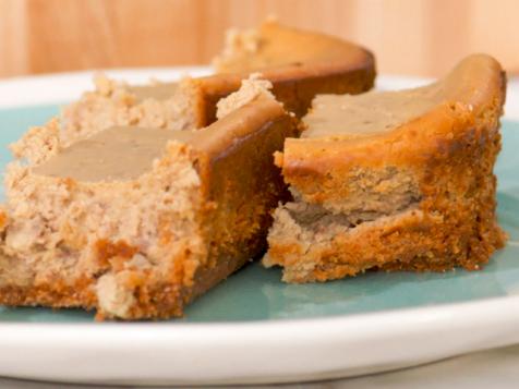 Praline Cheesecake Bars