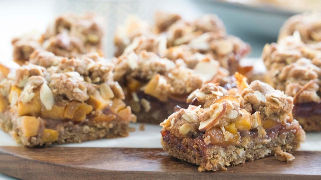 Fruity Crumble Bars